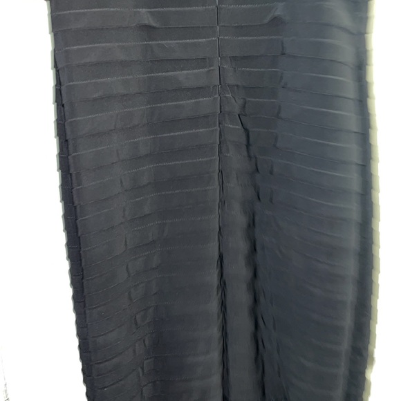 Xscape Spaghetti Strap Evening Gown Dress Black - Picture 6 of 9